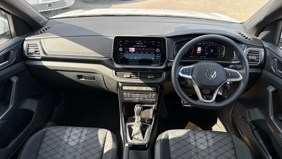 Used Volkswagen T-Cross 2024 for sale - 76869090: Photo 12