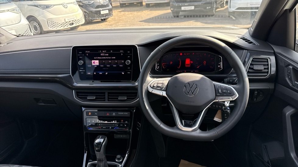 Used Volkswagen T-Cross 2024 for sale - 76869090: Photo 25