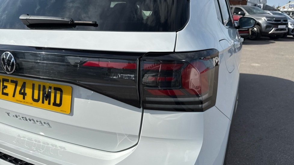 Used Volkswagen T-Cross 2024 for sale - 76869090: Photo 41