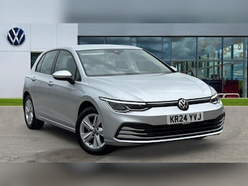 Volkswagen - Golf