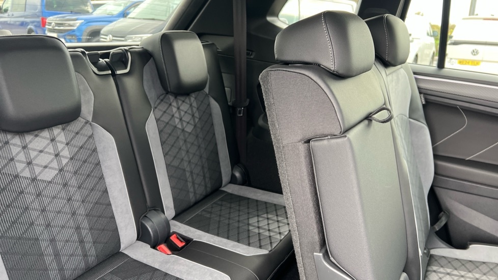 Used Volkswagen Tiguan Allspace 2025 for sale - 76873475: Photo 37