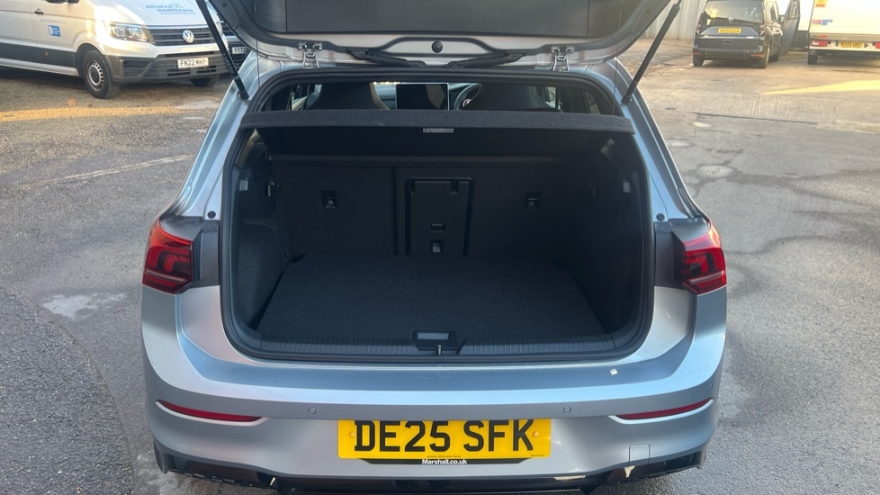 Used Volkswagen Golf 2025 for sale - 76872412: Photo 16