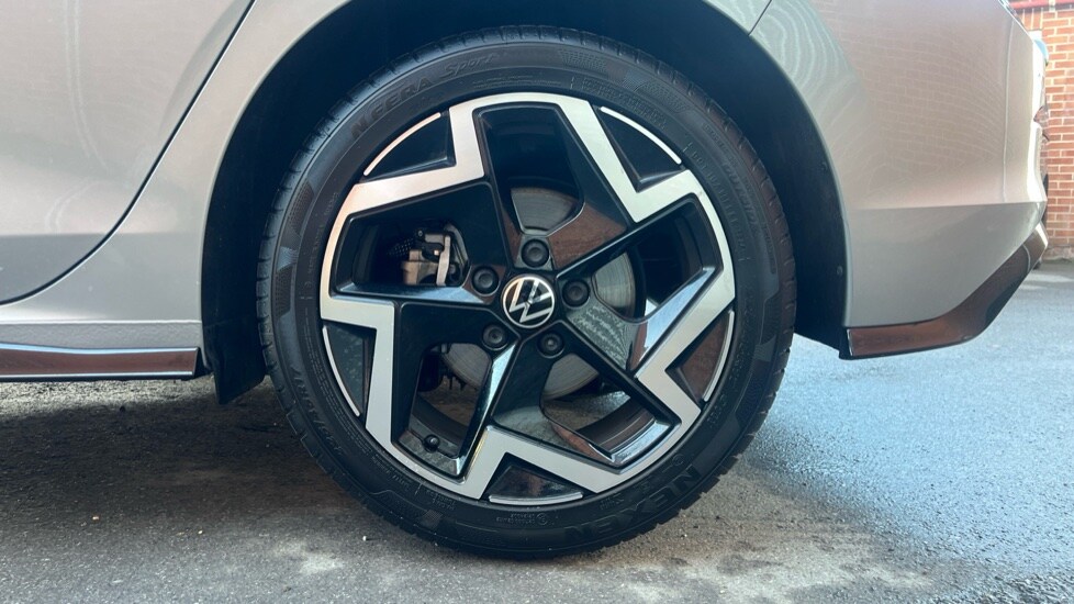 Used Volkswagen Golf 2025 for sale - 76872412: Photo 19