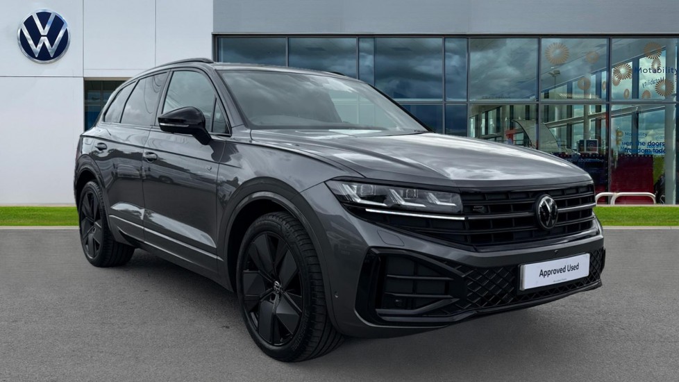 Used Volkswagen Touareg 2025 for sale - 75784030: Photo 1