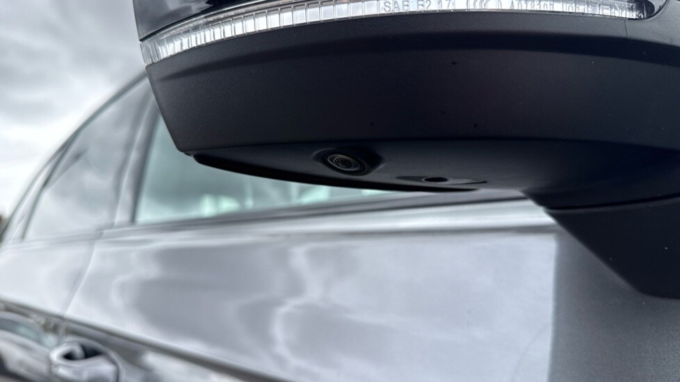Used Volkswagen Touareg 2025 for sale - 75784030: Photo 26