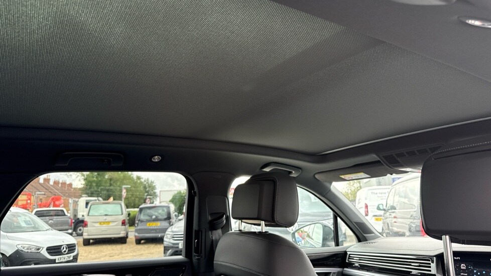 Used Volkswagen Touareg 2025 for sale - 75784030: Photo 37