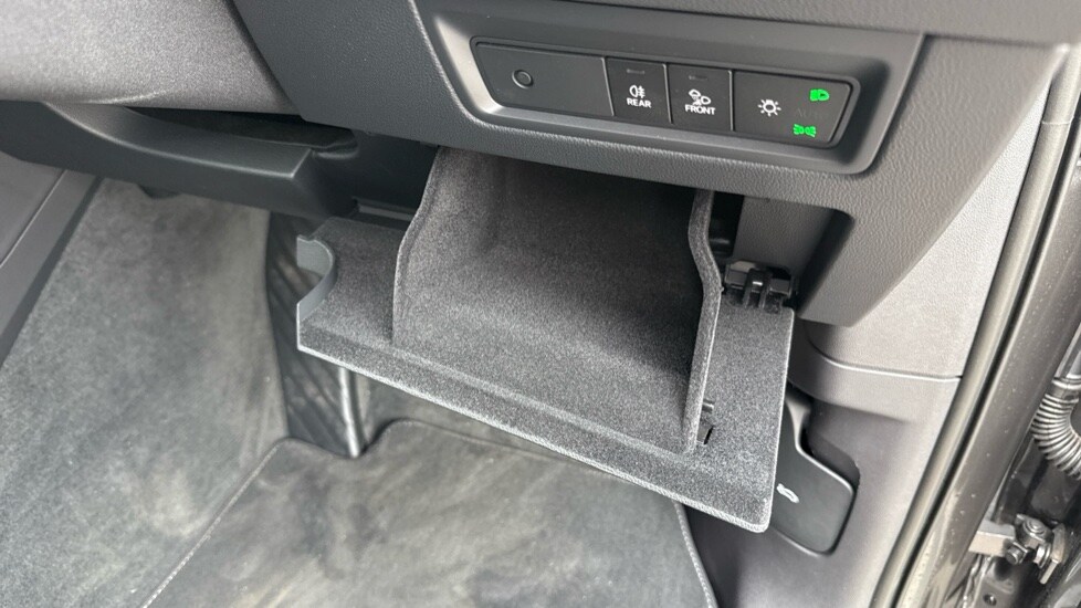 Used Volkswagen Touareg 2025 for sale - 75784030: Photo 44