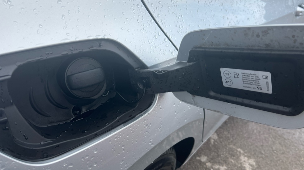 Used Volkswagen Golf 2023 for sale - 76870343: Photo 26