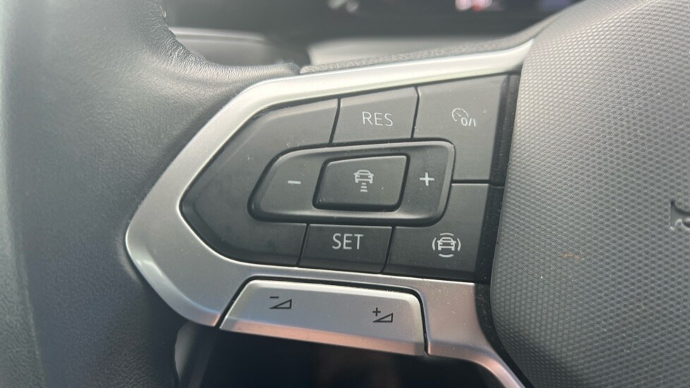 Used Volkswagen Golf 2023 for sale - 76870343: Photo 31