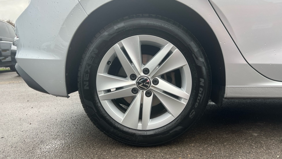 Used Volkswagen Golf 2023 for sale - 76870343: Photo 5