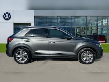 Used Volkswagen T-Roc 2025 for sale - 75726087: Photo