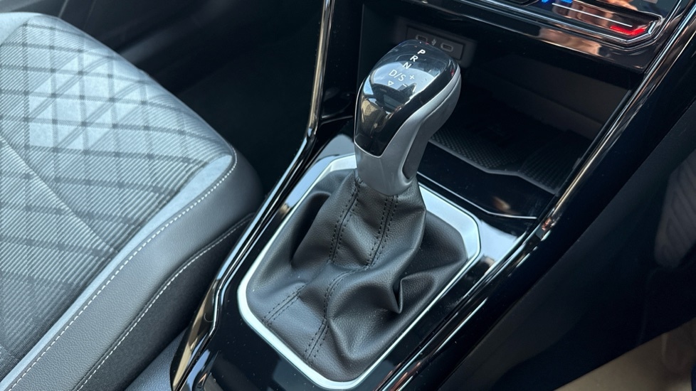 Used Volkswagen T-Roc 2025 for sale - 76901215: Photo 36