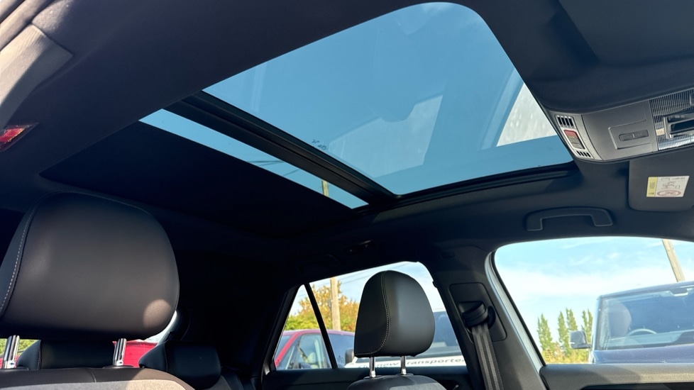 Used Volkswagen T-Roc 2025 for sale - 76901215: Photo 38