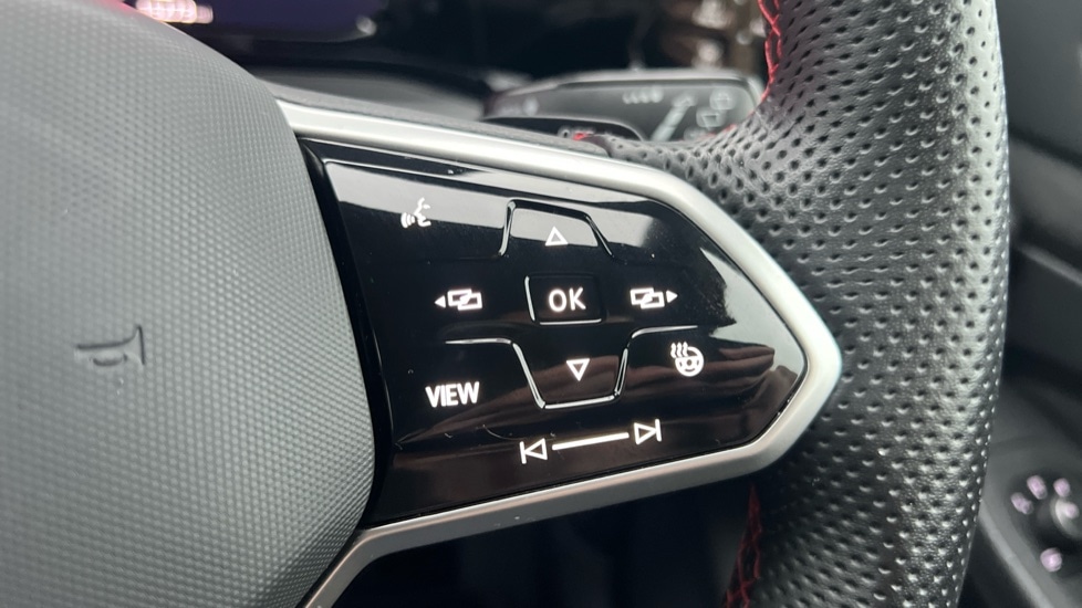 Used Volkswagen Golf 2023 for sale - 76999408: Photo 31