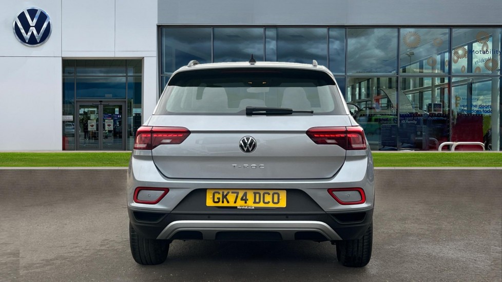 Used Volkswagen T-Roc 2024 for sale - 76479654: Photo 11