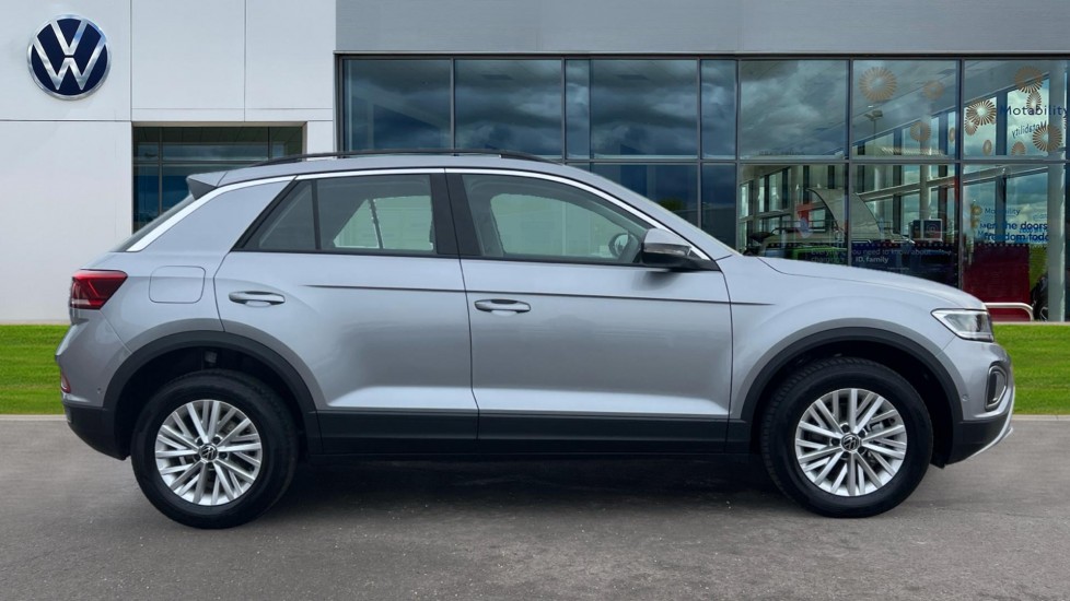 Used Volkswagen T-Roc 2024 for sale - 76479654: Photo 4