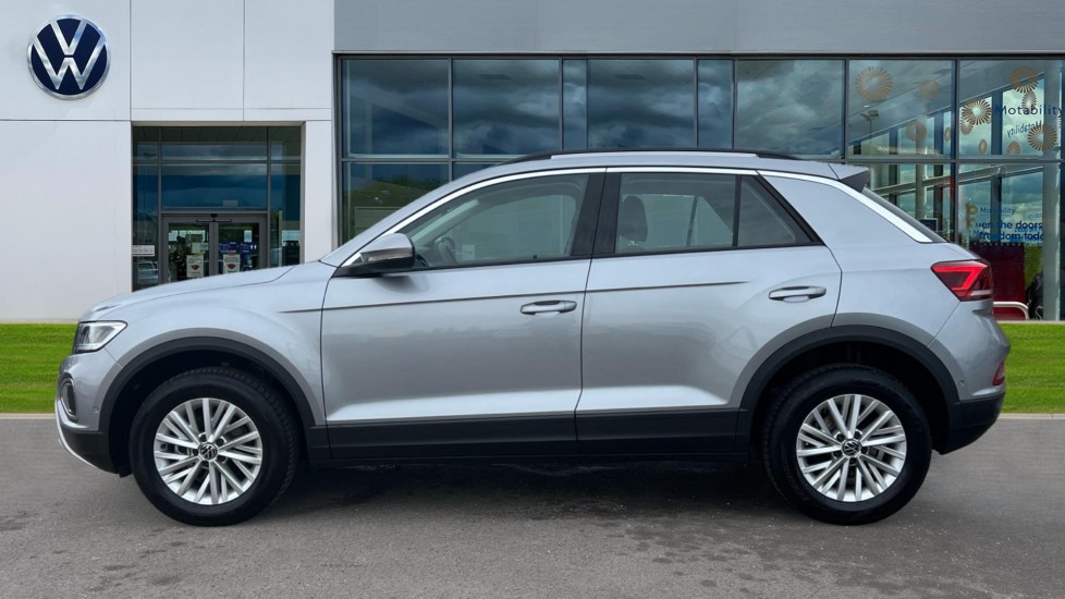 Used Volkswagen T-Roc 2024 for sale - 76479654: Photo 9