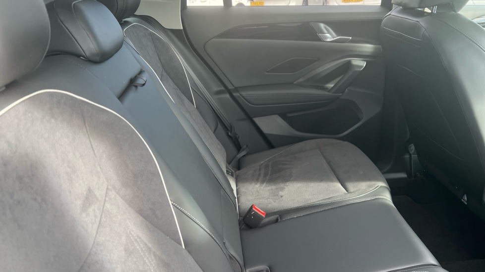 Used Volkswagen Tiguan 2024 for sale - 76870046: Photo 15