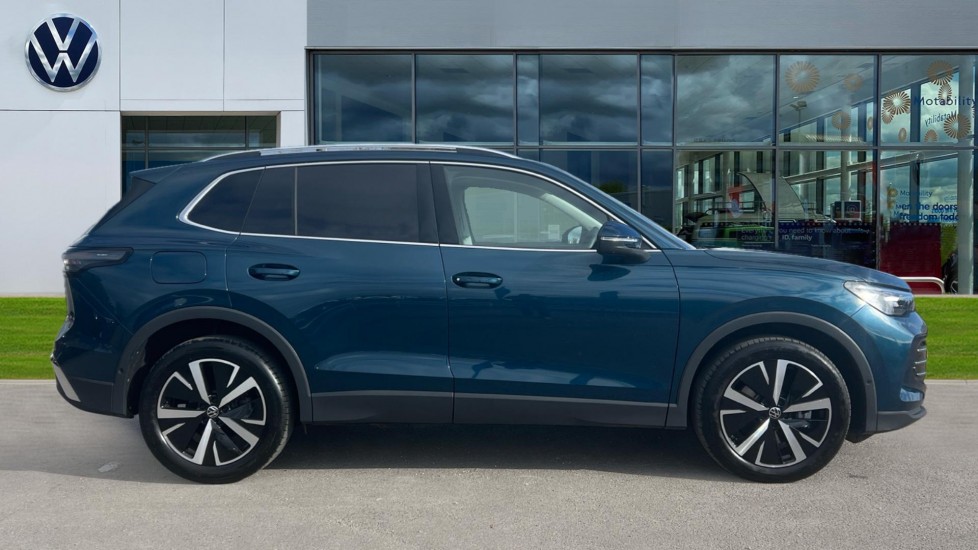 Used Volkswagen Tiguan 2024 for sale - 76870046: Photo 4