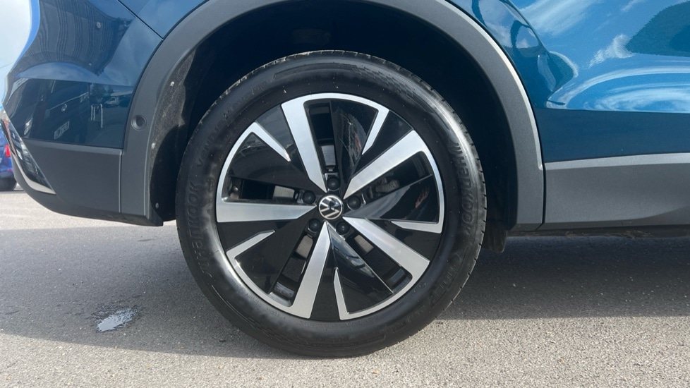 Used Volkswagen Tiguan 2024 for sale - 76870046: Photo 5