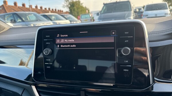 Used Volkswagen T-Roc 2025 for sale - 75684626: Photo 24
