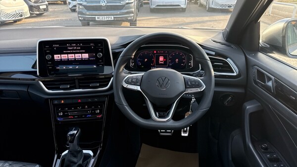 Used Volkswagen T-Roc 2025 for sale - 75684626: Photo 27