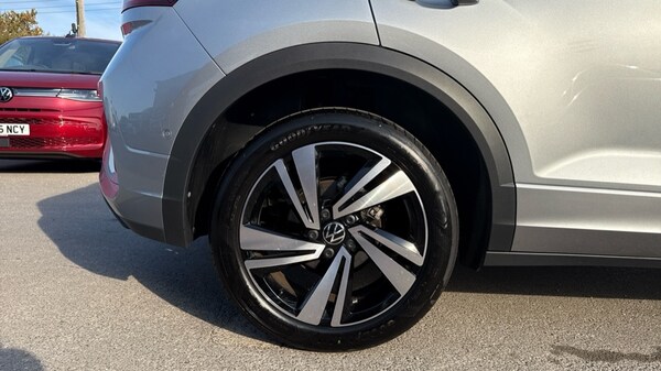 Used Volkswagen T-Roc 2025 for sale - 75684626: Photo 5