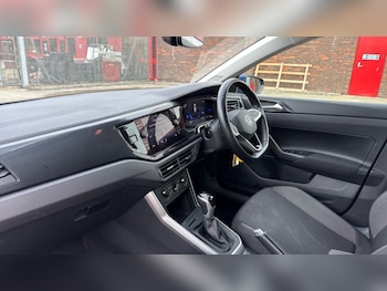 Used Volkswagen Polo 2022 for sale - 76552467: Photo