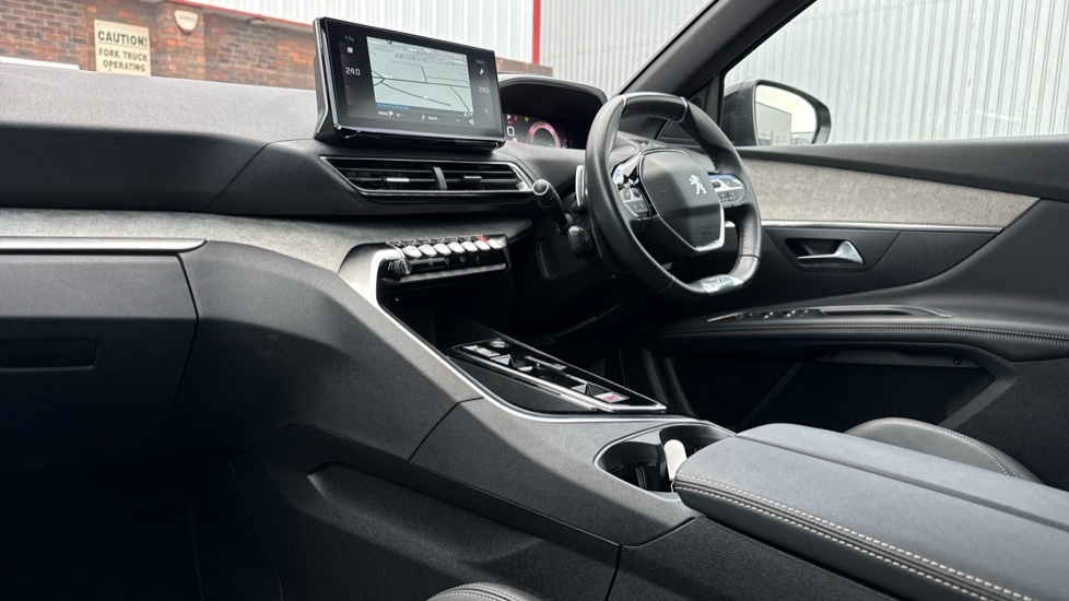 Used Peugeot 3008 2024 for sale - 76372781: Photo 10