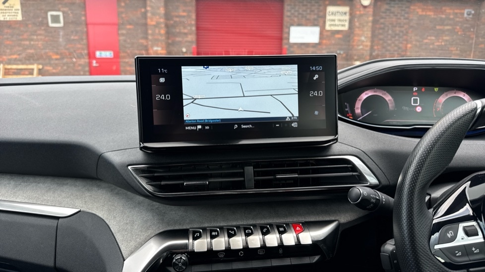 Used Peugeot 3008 2024 for sale - 76372781: Photo 12