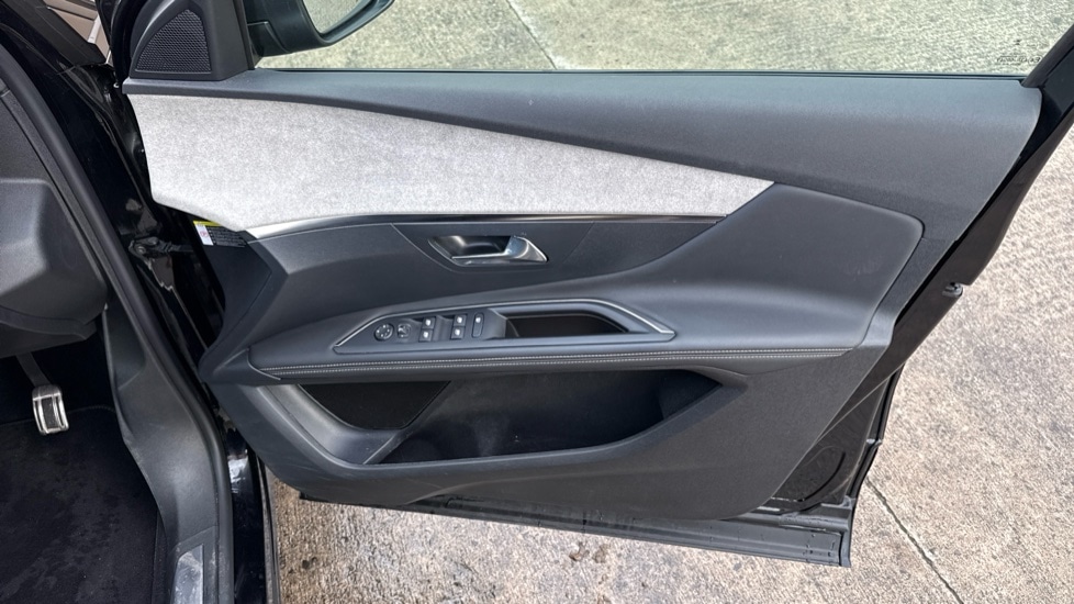 Used Peugeot 3008 2024 for sale - 76372781: Photo 33