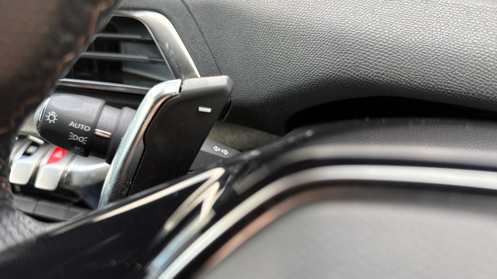 Used Peugeot 3008 2024 for sale - 76372781: Photo 39