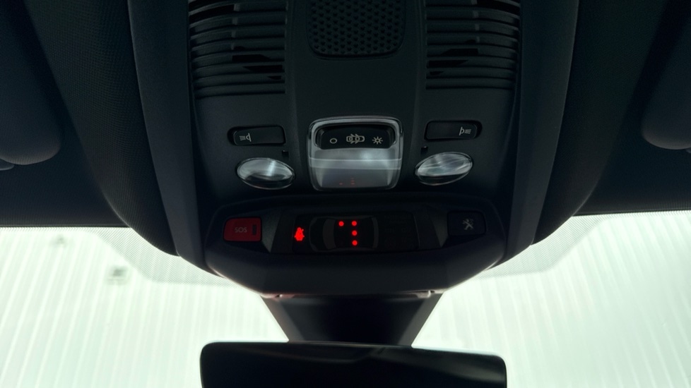 Used Peugeot 3008 2024 for sale - 76372781: Photo 50