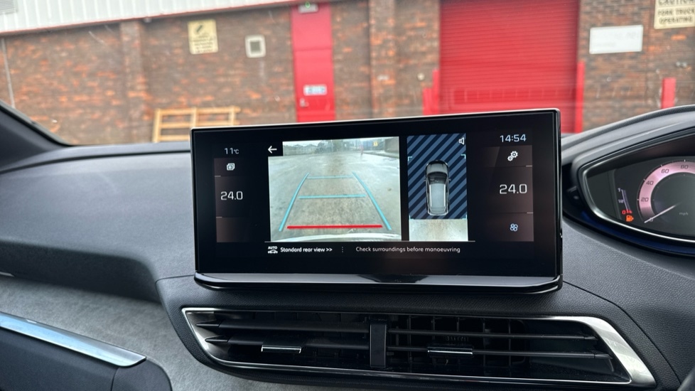 Used Peugeot 3008 2024 for sale - 76372781: Photo 52