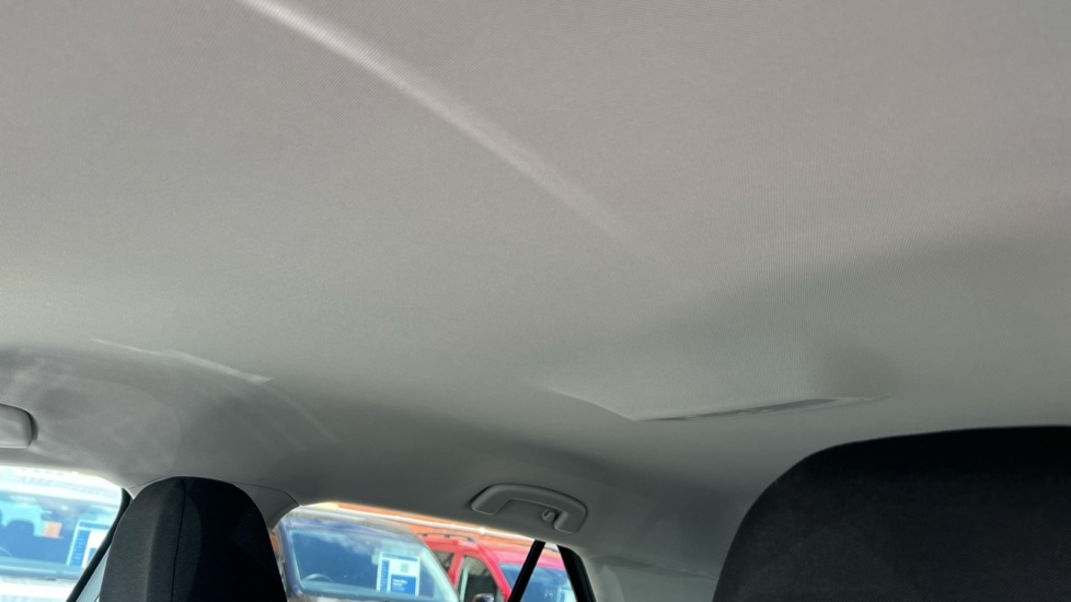 Used Volkswagen T-Roc 2025 for sale - 76868448: Photo 22