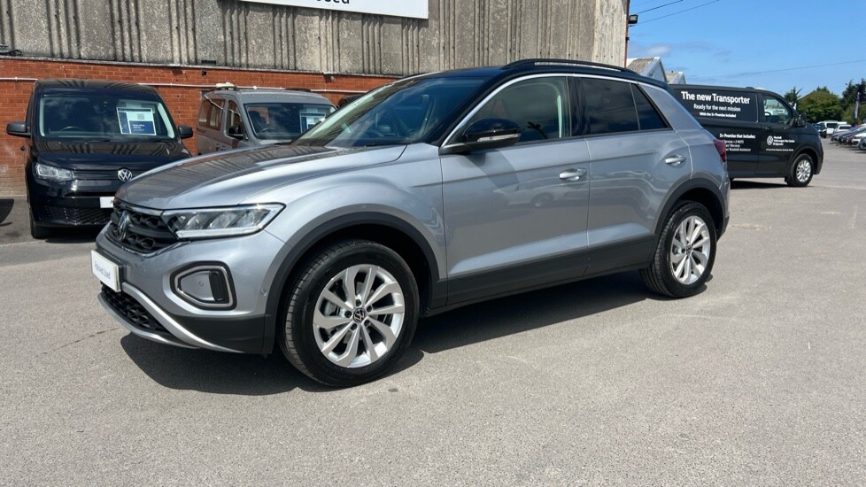 Used Volkswagen T-Roc 2025 for sale - 76868448: Photo 37