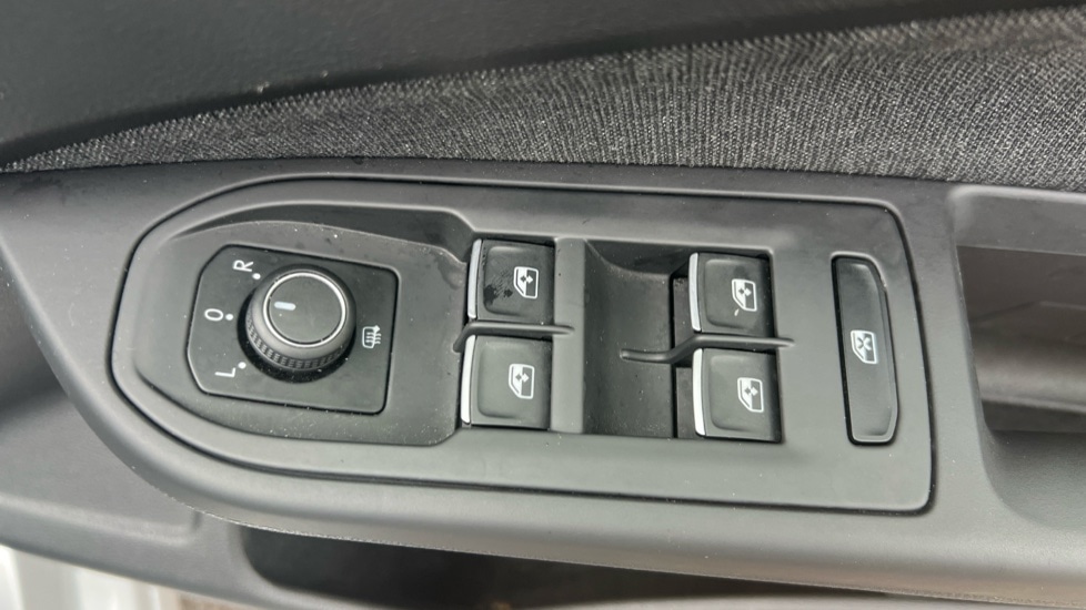 Used Volkswagen Golf 2023 for sale - 76297342: Photo 29