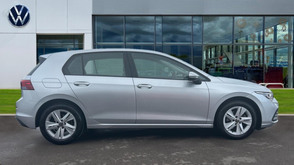 Used Volkswagen Golf 2023 for sale - 76297342: Photo 4
