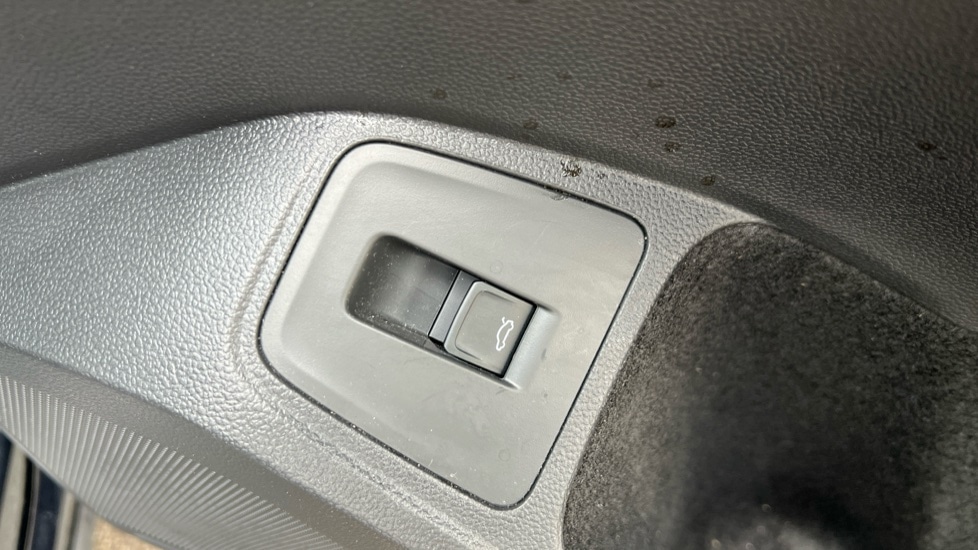 Used Volkswagen Tiguan Allspace 2025 for sale - 76479782: Photo 35