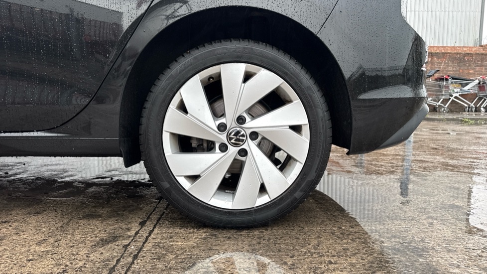 Used Volkswagen Golf 2024 for sale - 76873495: Photo 19