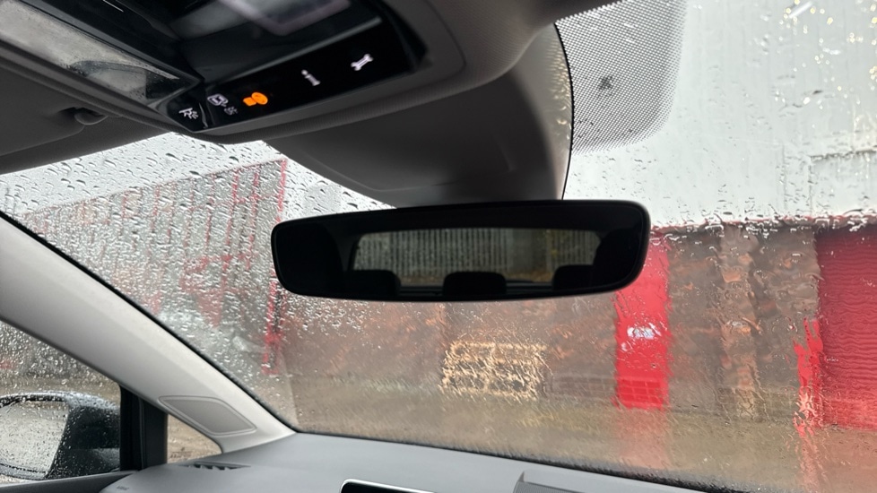 Used Volkswagen Golf 2024 for sale - 76873495: Photo 38