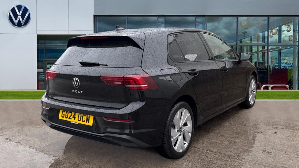 Used Volkswagen Golf 2024 for sale - 76873495: Photo 8