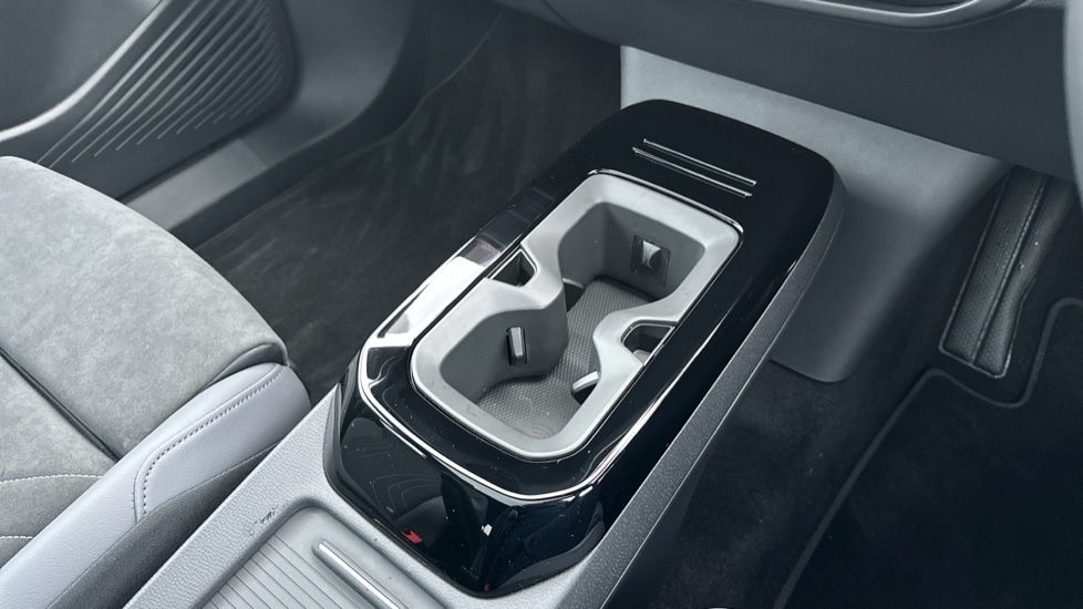 Used Volkswagen ID.5 2025 for sale - 76927849: Photo 28