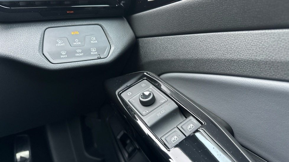 Used Volkswagen ID.5 2025 for sale - 76927849: Photo 31