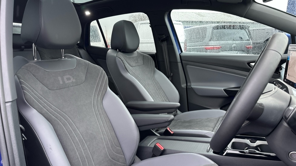 Used Volkswagen ID.5 2025 for sale - 76927849: Photo 34