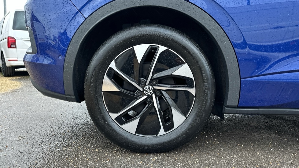 Used Volkswagen ID.5 2025 for sale - 76927849: Photo 5