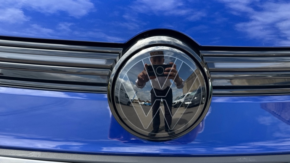 Vehicle 42