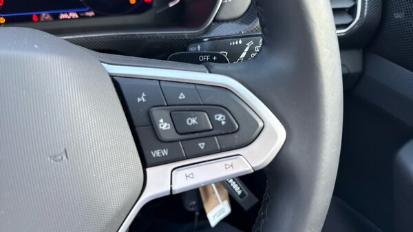 Used Volkswagen T-Cross 2024 for sale - 75684604: Photo 30