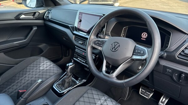 Used Volkswagen T-Cross 2024 for sale - 75684604: Photo 6