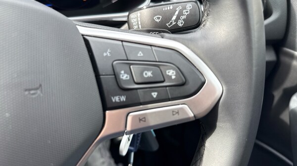 Used Volkswagen T-Roc 2024 for sale - 76007840: Photo 30